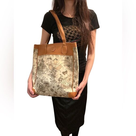 Gucci Floral Tan and Brown Tote Bag - Picture 1 of 16